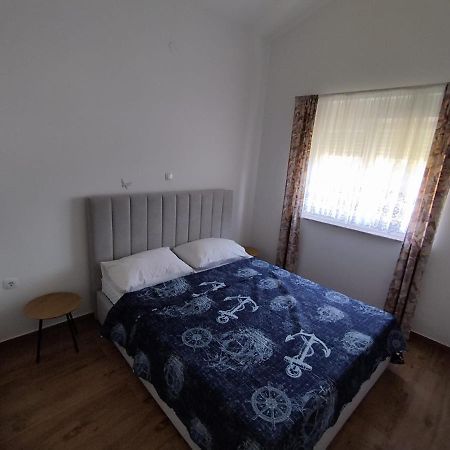 Apartmani Bakran Lopar Exterior photo