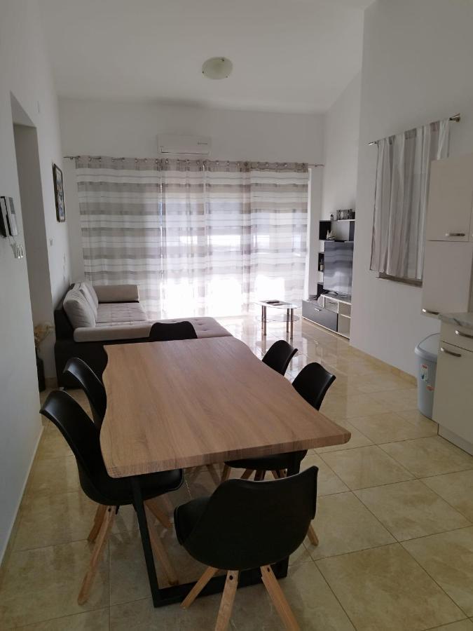 Apartmani Bakran Lopar Exterior photo